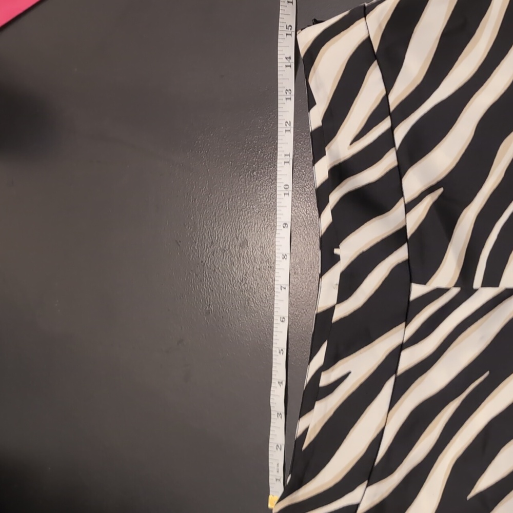 Zebra Pattern Pants - Picture 10 of 12